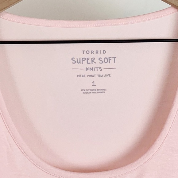 NWT Torrid Super Soft Maternity & Nursing Short Sleeve Tee In Baby Pink - Picture 6 of 8